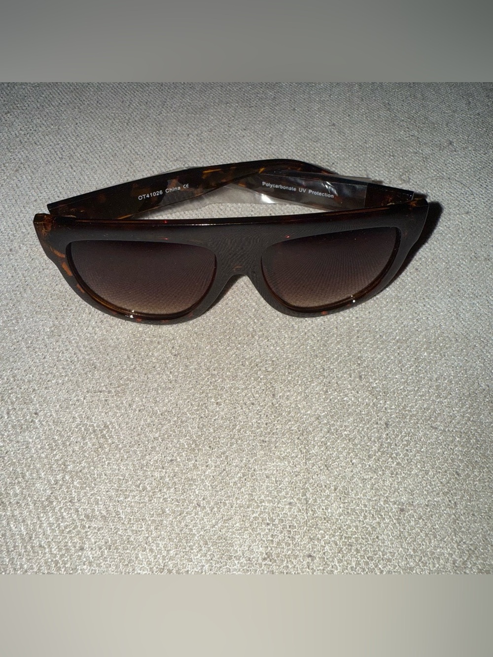 Tortoiseshell Cat-Eye Sunglasses - Brown Lenses